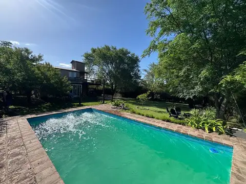 Bernardino Rivadavia 100