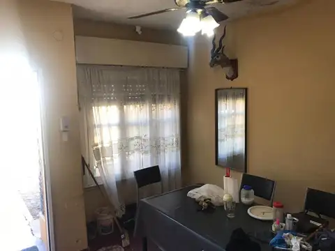 CASA 3 AMB CON GARAGE - 3 CUADRAS METROBUS