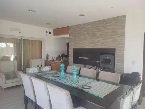 Casa En Venta En La Faustina