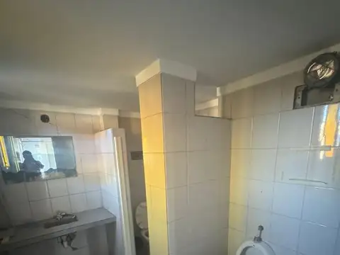 Oficina 2 ambientes con 2 baños