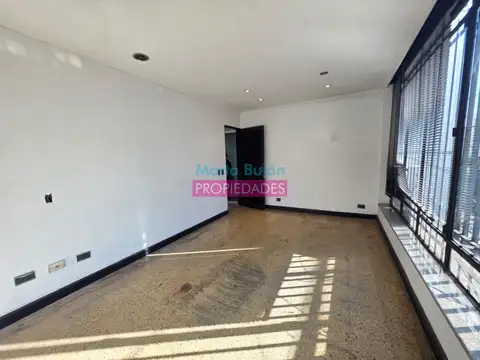 Oficina en Venta al Noreste