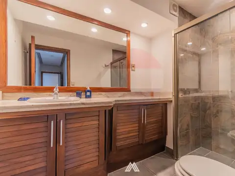 Departamento 4 ambientes con 3 baños