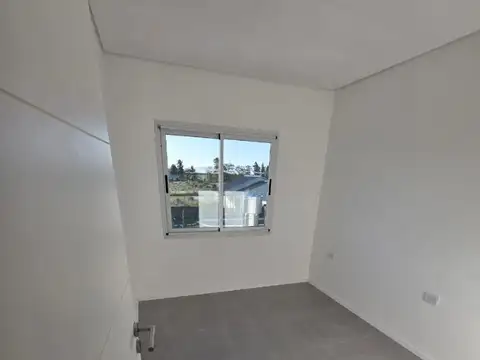 CASA A ESTRENAR CARDALES CHICO