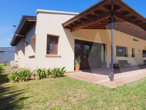 Casa en Aero Country Club