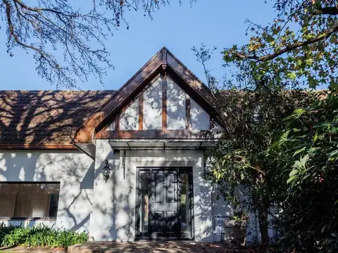 Casa en Alquiler de 4 dormitorios