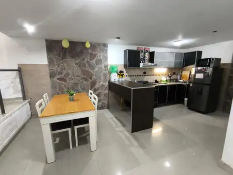 Depto Tipo Casa en Venta en Lanus Este, USD 50.000