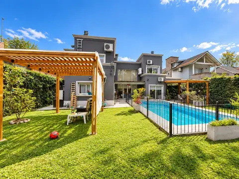 VENTA CASA 5 AMB C/ PILETA  EL CASCO DE MORENO