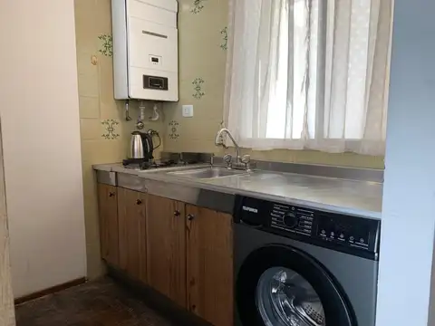 Depto AMOBLADO en Alquiler Mensual al lado de Abogacia