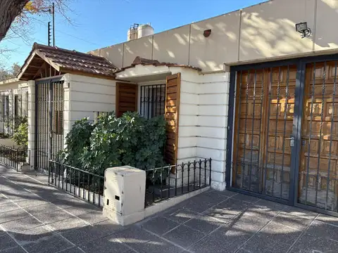 Casa en  venta en GODOY CRUZ 
