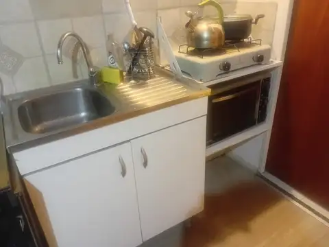 Depto Tipo Casa en Alquiler de Monoambiente