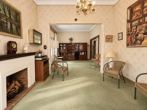 Casa 4 Ambientes en VENTA en Olivos | Garage, Patio, Terraza y Parrilla