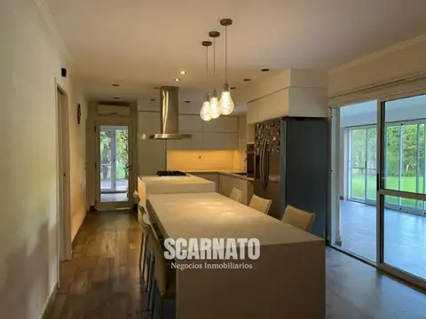 Casa en Alquiler de 5 dormitorios