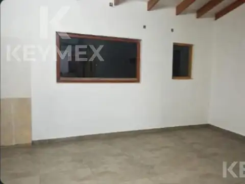 Venta de Casa Quinta con Pileta y Parque en Trevelin