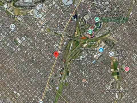 Santiago del Estero y Avenida Yrigoyen