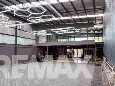 Local en Venta 1 año