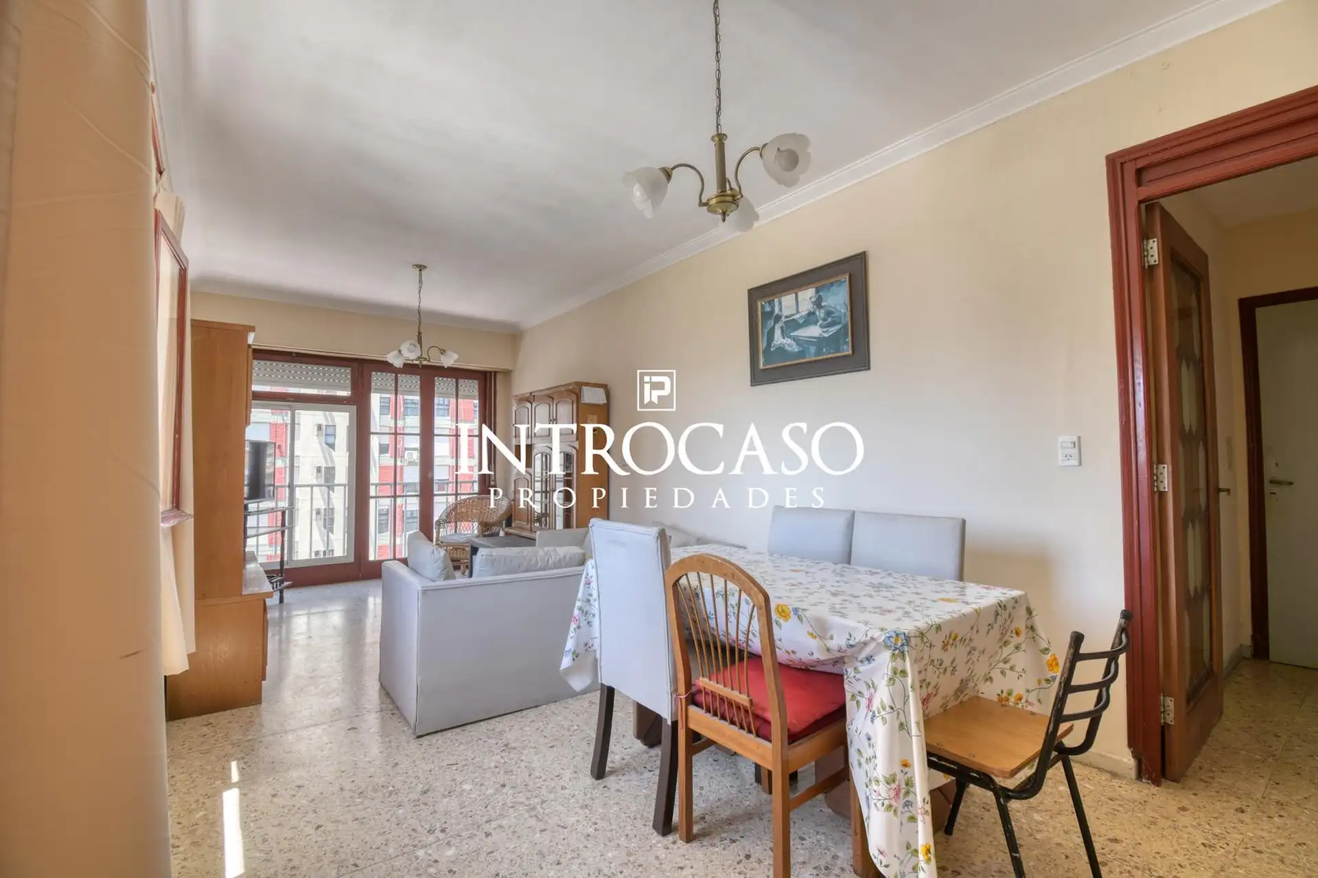 Venta departamento 3 ambientes en zona centro