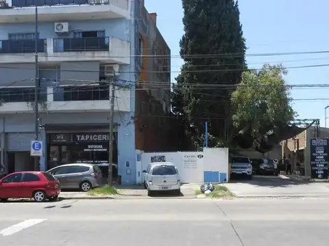 Av. Bartolomé Mitre 800