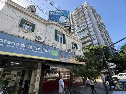 Corrientes 1400, Piso 0
