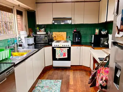 Venta Casa 5 Amb 4 dormitorios,Martinez ,Jardin,Piscina