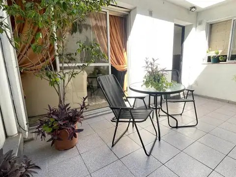 Depto Tipo Casa en Venta 46 años
