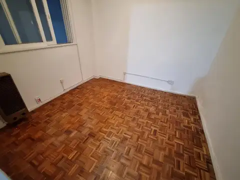Conesa 2500, Piso 1