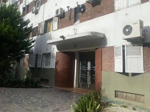 SE ALQUILA DPTO 3 AMBIENTES EN PARQUE AVELLANEDA