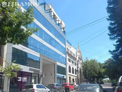Oficina en Alquiler en Parque Patricios, USD 3.800