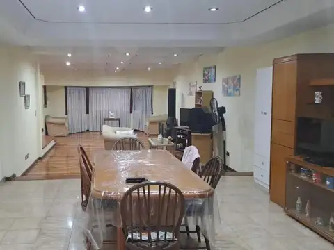 Casa en Venta en Boedo, USD 450.000