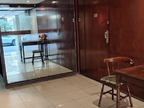 VENTA BARRIO NORTE DOS AMB LUMINOSO PISO ALTO