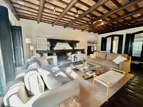 Casa en Venta Valentin Vergara  al 2000