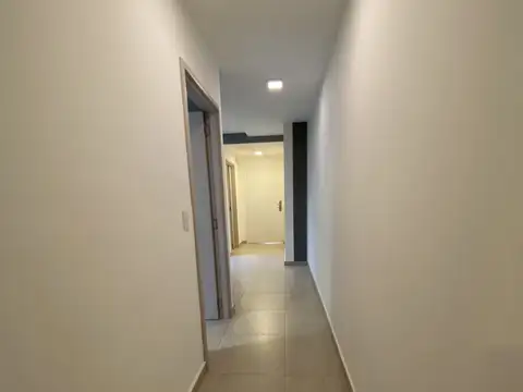 Departamento en Alquiler en Villa Luro, $ 900.000