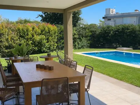Casa EN ALQUILER ANUAL I  4 AMBIENTES I SAN MATIAS, ESCOBAR, GBA NORTE I PILETA I ESCRITORIO