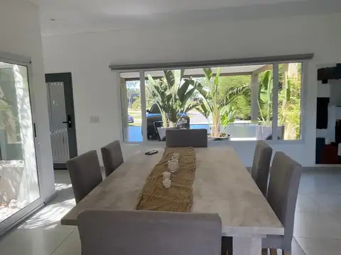 Casa en Alquiler al Norte