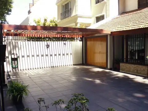 Avenida Bernabé Márquez 1000