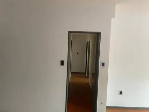 Hermoso y amplio departamento en venta 4 ambientes, Pilar 