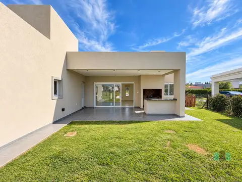 Casa en Venta al Noreste