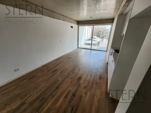 MODERNO  2 AMBIENTES - 45 M2 - AMPLIO CON BALCON y VISTA ABIERTA - Villa Crespo