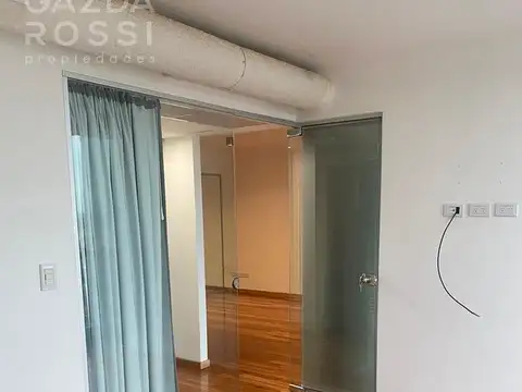 Hipolito Yrigoyen al 8300