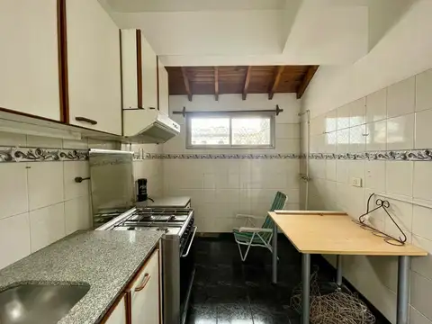 Venta PH tipo CASA 3 ambientes 2 dormitorios  baulera y terraza - caba - boedo