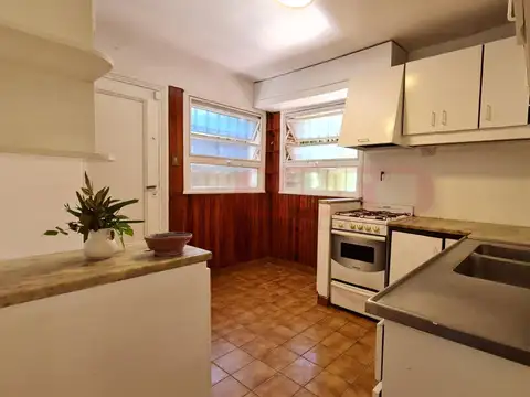 Casa en Alquiler al Este