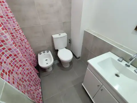 VENTA - PERMUTA  - DEPARTAMENTO MONOAMBIENTE CON BALCÓN - LUIS AGOTE