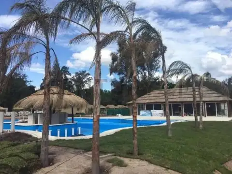 Haras el Terraplen , Piso 0