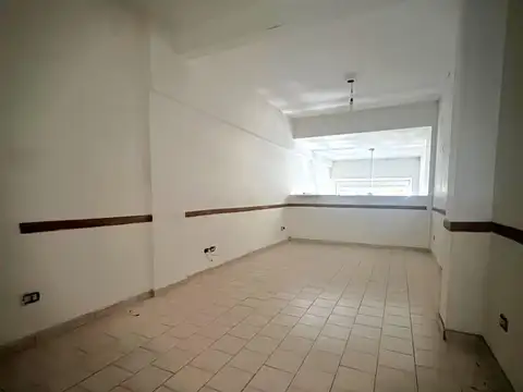 Local en alquiler en centro de Ramos Mejía
