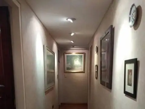 Departamento 5 ambientes con 4 baños