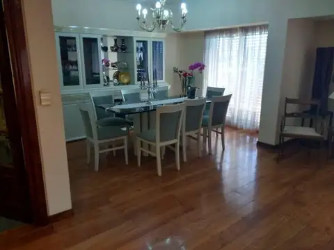 Departamento en Venta de 4 dormitorios
