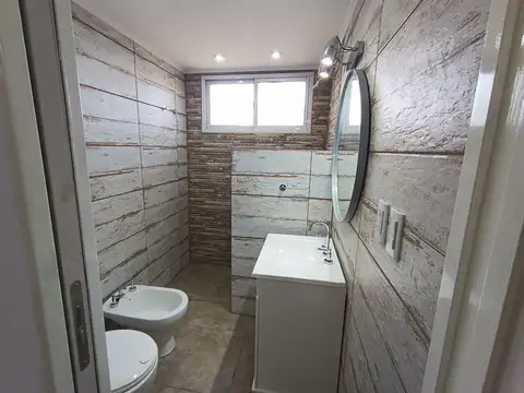 Venta de departamento en Banfield, barrio SITRA – 3 ambientes totalmente renovado Apto Credito