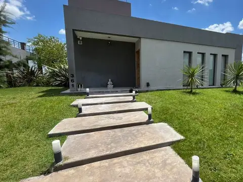 Venta Casa 4 amb, pileta, parrilla, San Lucas