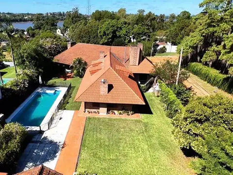 Casa en Venta de 5 dormitorios