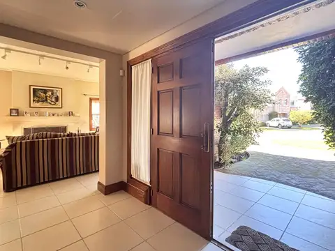 Casa en Venta en Pilar, USD 590.000