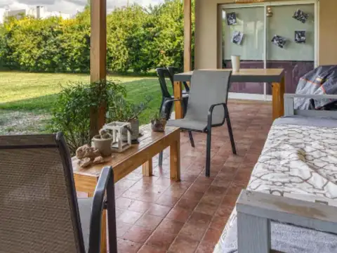 Casa en Venta en Haras Santa María, USD 215.000